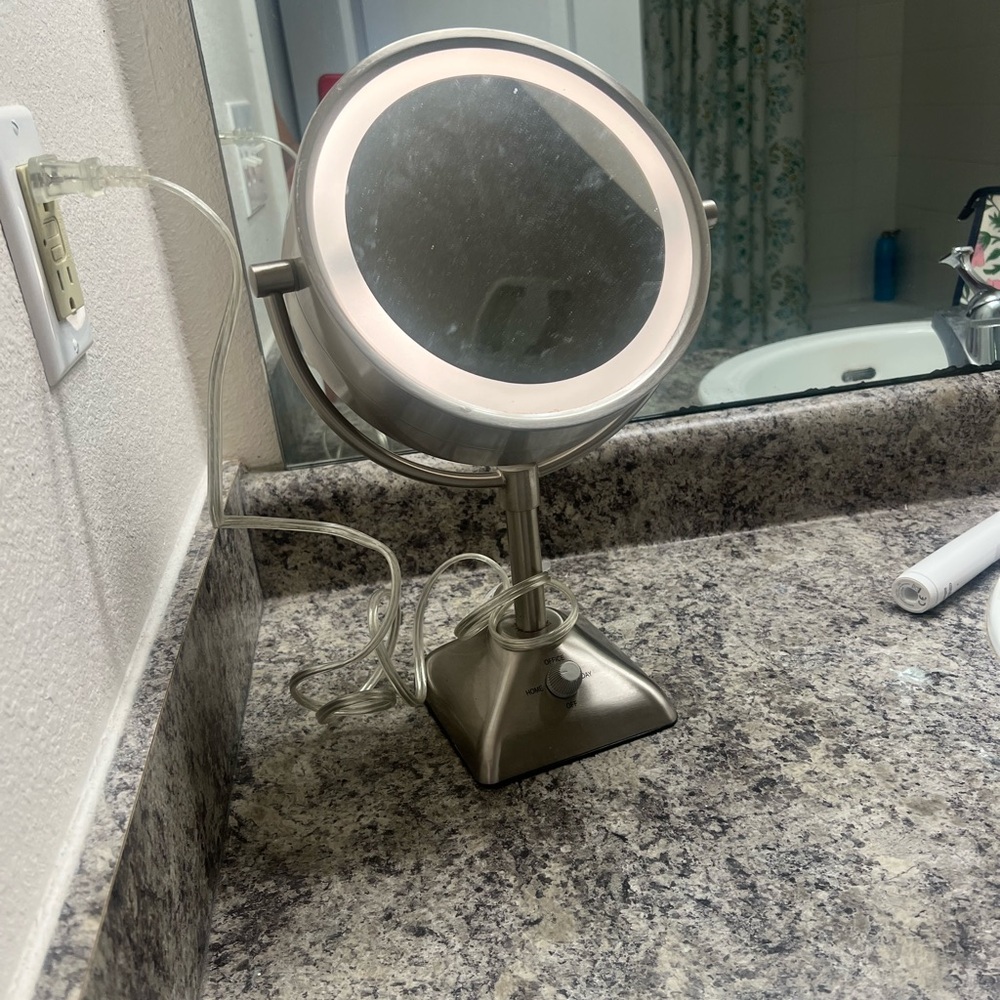 Makeup station